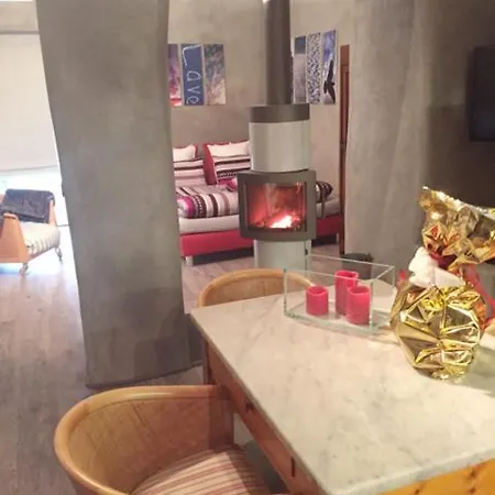 The Honeymoon Appartement Bellano